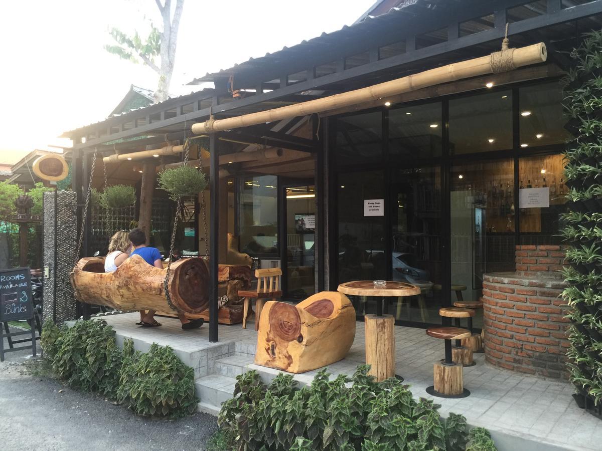Auberge de jeunesse Counting Sheeps At Cnx (Adults Only) à Chiang Mai Extérieur photo